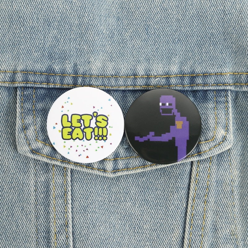 공포 게임 악당 캐릭터 핀 보라색 브로치 'LET'S  - Retro Gaming Gifts 리뷰 및 가격